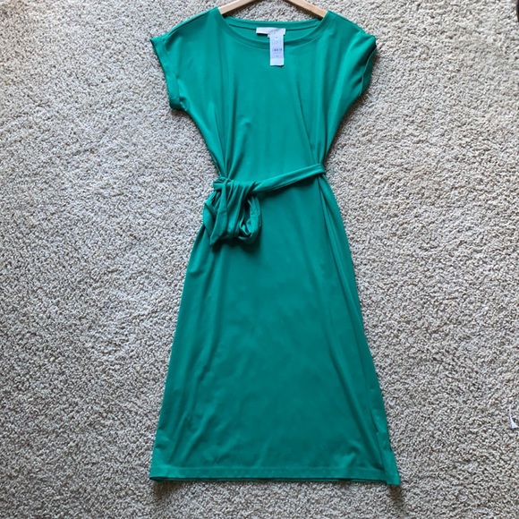 LOFT Dresses & Skirts - Bright Green LOFT Flowy Midi Dress